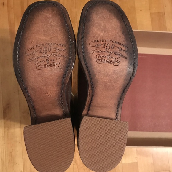 Frye Boots Size 7 - Never Worn - Picture 6 of 6